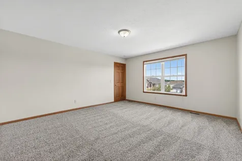 676 Elberon Way Roscoe IL 61073