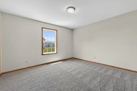 676 Elberon Way Roscoe IL 61073