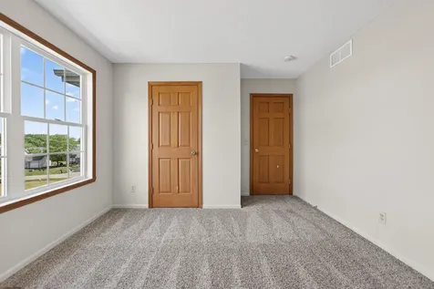 676 Elberon Way Roscoe IL 61073