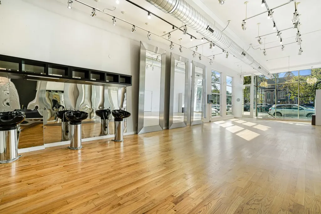 1412 West Division Street Chicago IL 60642