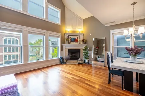 3709 North Ashland Avenue Chicago IL 60613