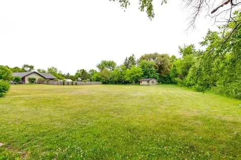 16655 West Applewood Court Gurnee IL 60031