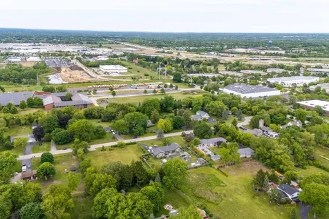 16655 West Applewood Court Gurnee IL 60031