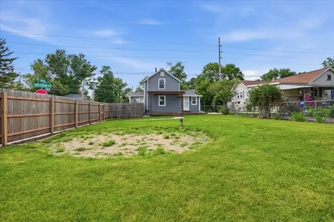 1101 North Western Avenue Bloomington IL 61701