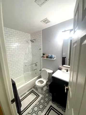 2236 West Armitage Avenue Chicago IL 60647