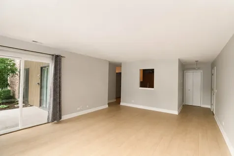 1365 North Sterling Avenue Palatine IL 60067