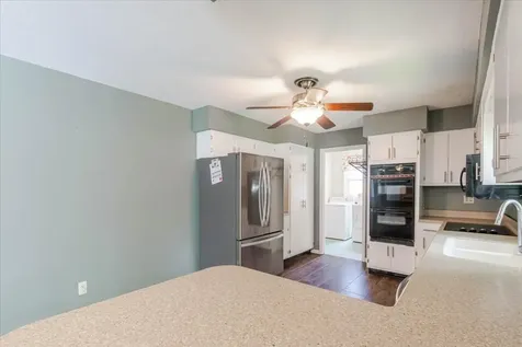 611 East Water Street Farmer City IL 61842