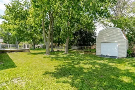 611 East Water Street Farmer City IL 61842