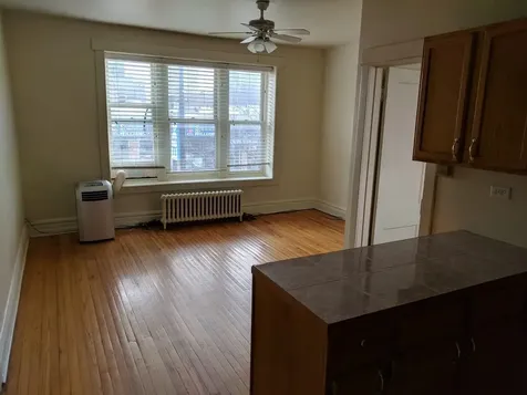 5414 North Broadway Street Chicago IL 60640