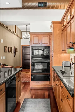 212 North Center Street Bloomington IL 61701
