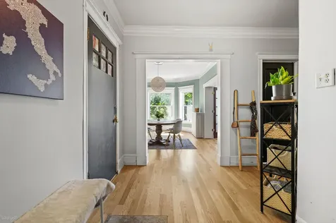 4517 North Ashland Avenue Chicago IL 60640