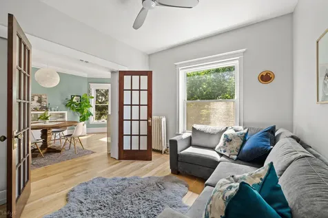 4517 North Ashland Avenue Chicago IL 60640