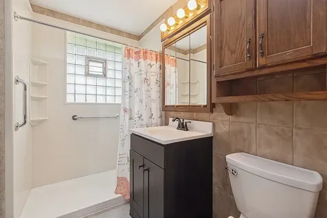 5547 Fairway Drive Crestwood IL 60418