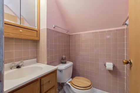 5547 Fairway Drive Crestwood IL 60418