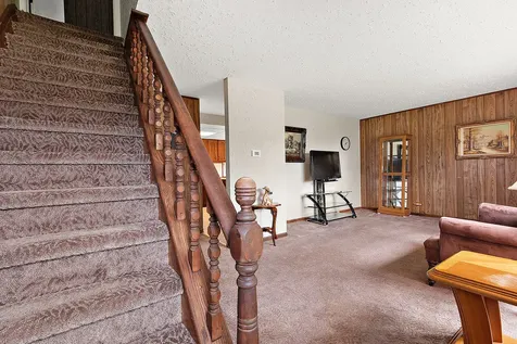 5547 Fairway Drive Crestwood IL 60418