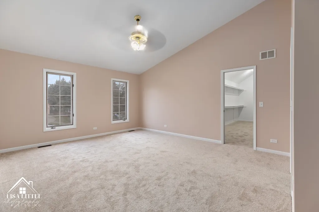 1523 Greenlake Drive Aurora IL 60502