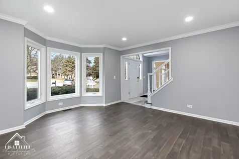 1523 Greenlake Drive Aurora IL 60502