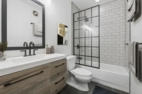 843 West Adams Street Chicago IL 60607