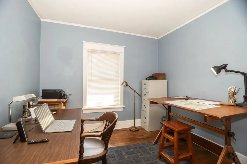 219 West Oak Avenue Wheaton IL 60187