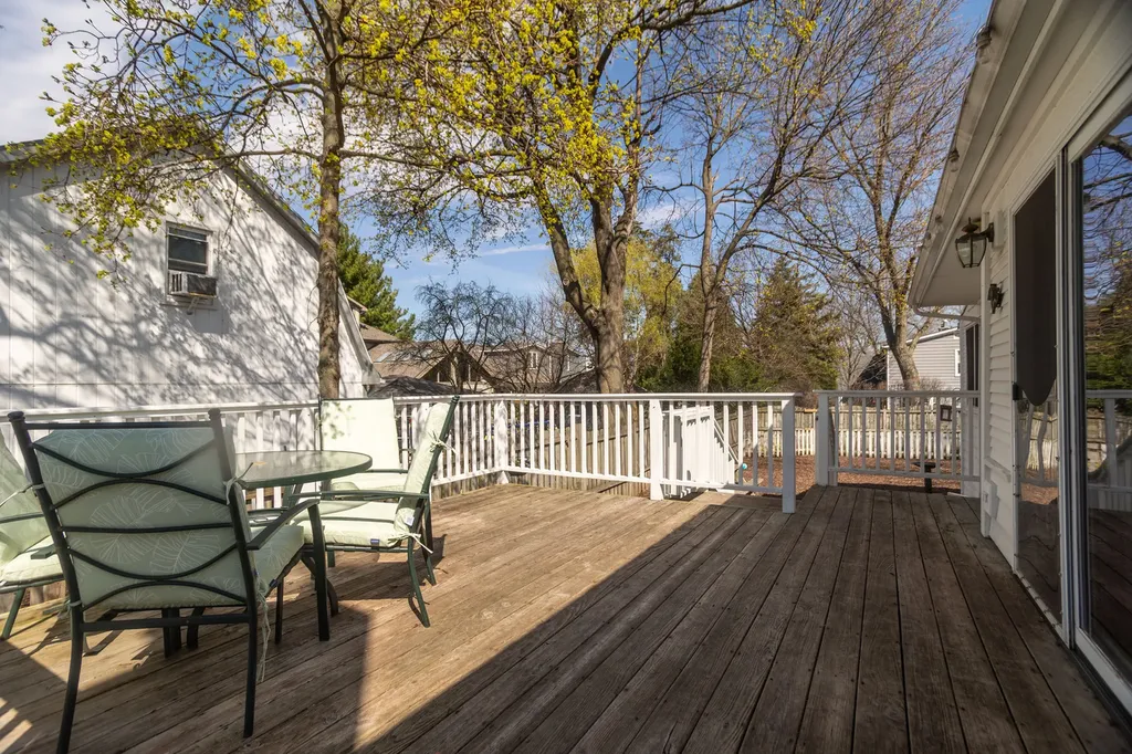 219 West Oak Avenue Wheaton IL 60187