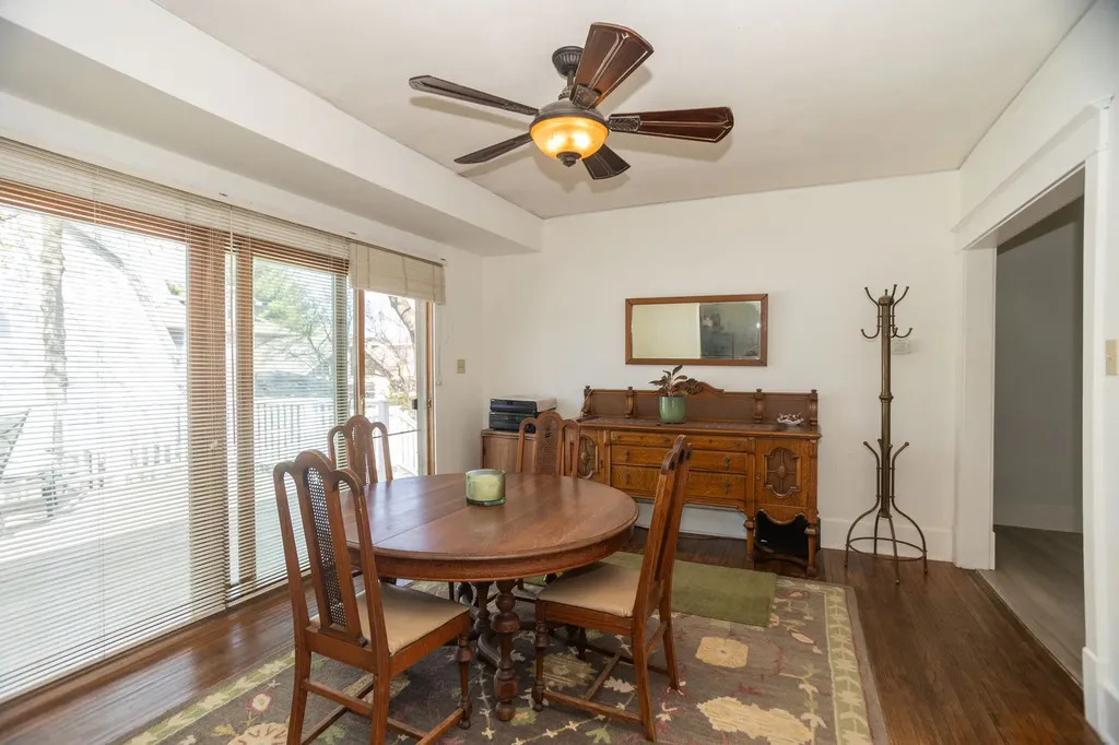 219 West Oak Avenue Wheaton IL 60187