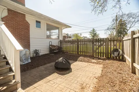219 West Oak Avenue Wheaton IL 60187