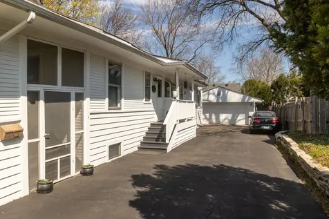 219 West Oak Avenue Wheaton IL 60187