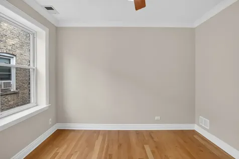 6424 North Albany Avenue Chicago IL 60645