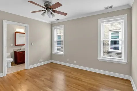 6424 North Albany Avenue Chicago IL 60645