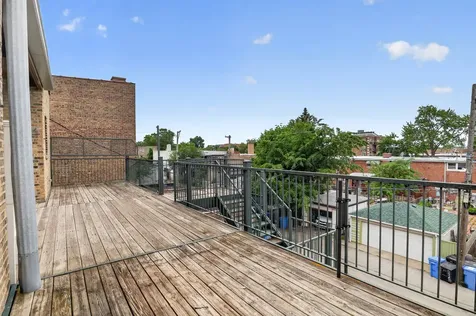 6424 North Albany Avenue Chicago IL 60645