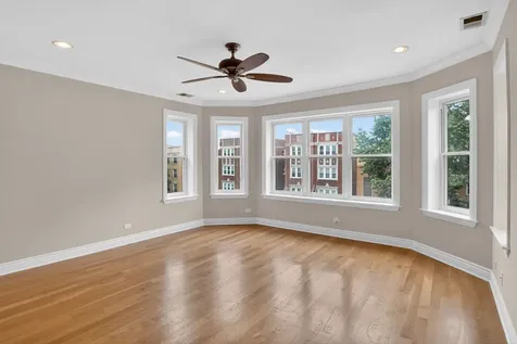 6424 North Albany Avenue Chicago IL 60645