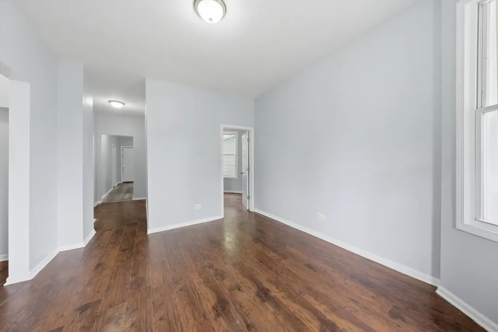 6739 South Laflin Street Chicago IL 60636