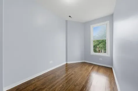 6739 South Laflin Street Chicago IL 60636