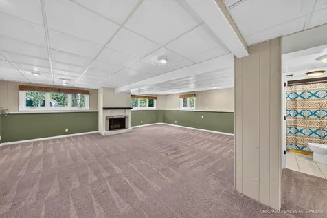 15913 Wooddale Drive Union IL 60180