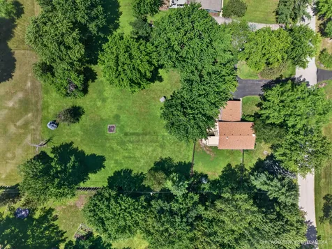 15913 Wooddale Drive Union IL 60180