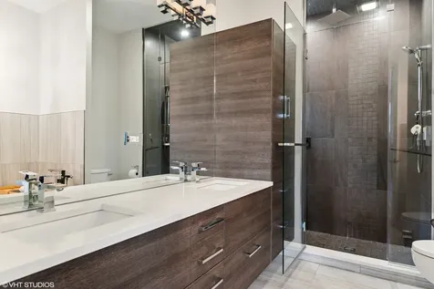 826 North Marshfield Avenue Chicago IL 60622