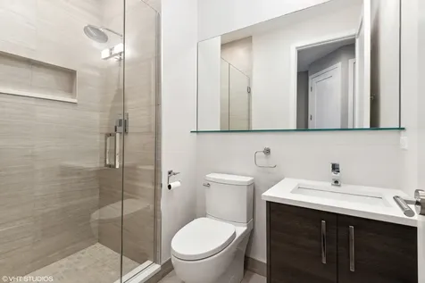 826 North Marshfield Avenue Chicago IL 60622