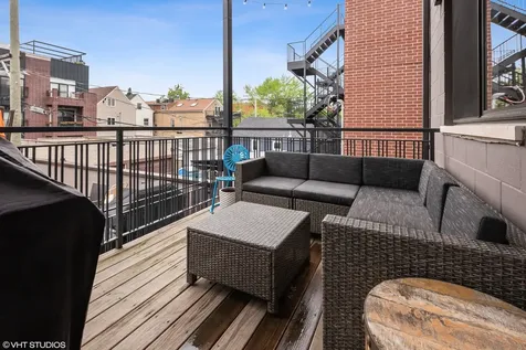826 North Marshfield Avenue Chicago IL 60622