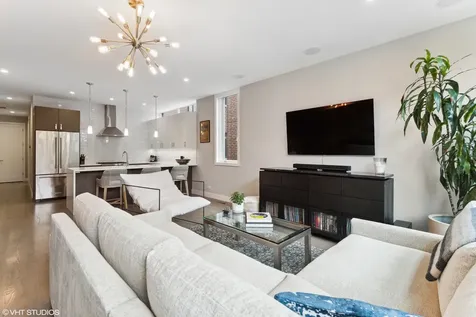826 North Marshfield Avenue Chicago IL 60622