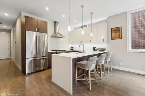 826 North Marshfield Avenue Chicago IL 60622