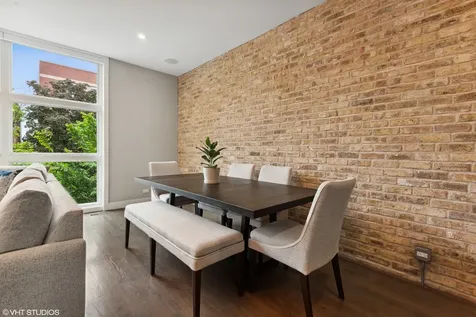 826 North Marshfield Avenue Chicago IL 60622