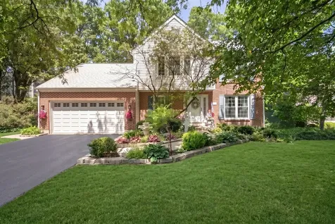 772 Red Oak Drive Bartlett IL 60103