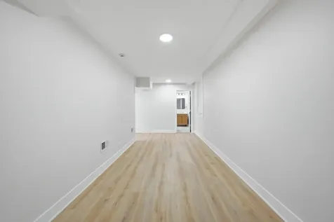 646 West 47th Place Chicago IL 60638