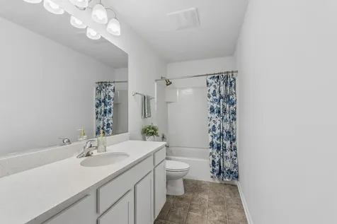 1804 Moran Drive Shorewood IL 60404