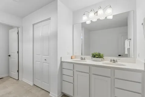 1804 Moran Drive Shorewood IL 60404