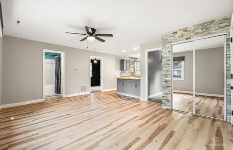 2622 West Emerald Court Mchenry IL 60051