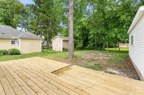 2622 West Emerald Court Mchenry IL 60051