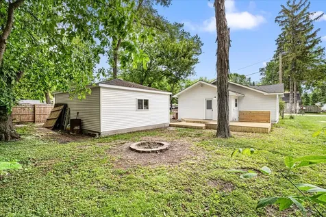 2622 West Emerald Court Mchenry IL 60051