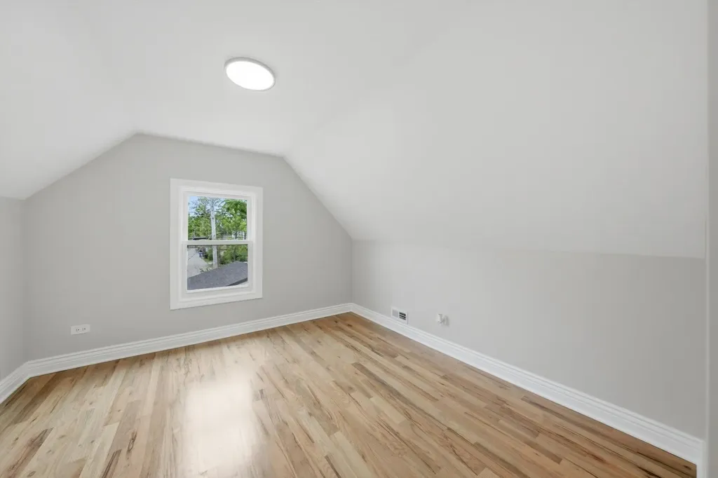 1513 West 61st Street Chicago IL 60636