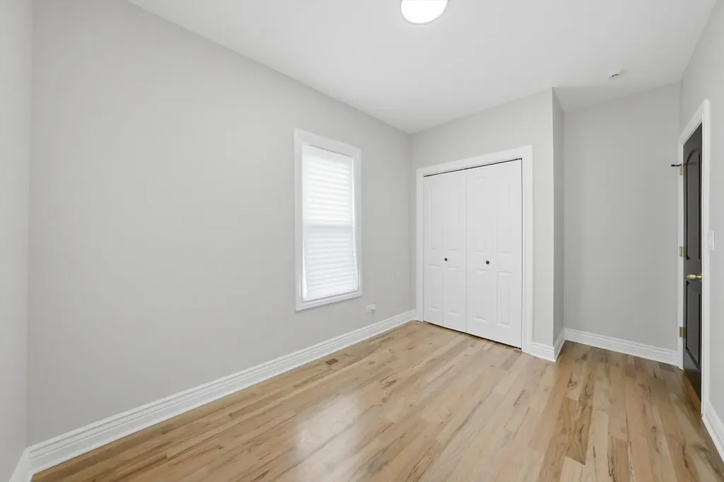 1513 West 61st Street Chicago IL 60636